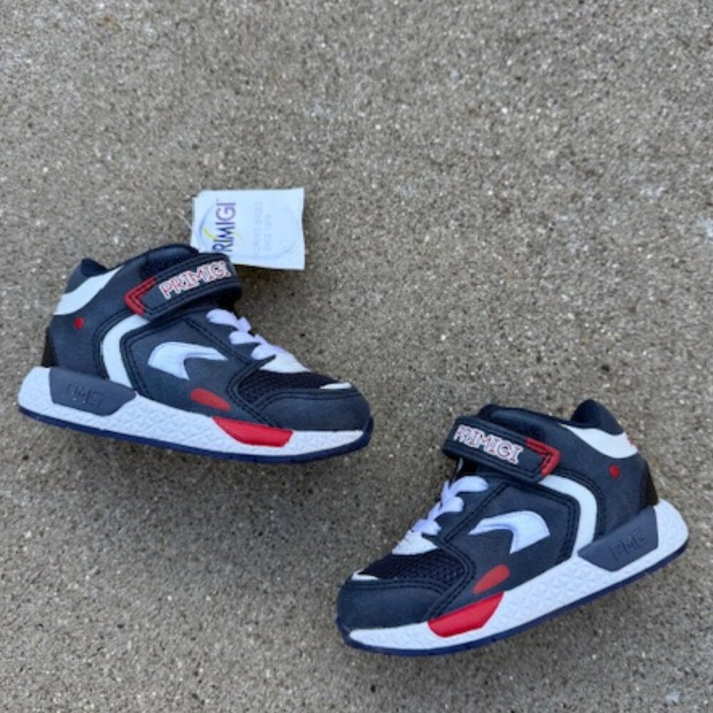 Primigi kids sneakers new 5/20